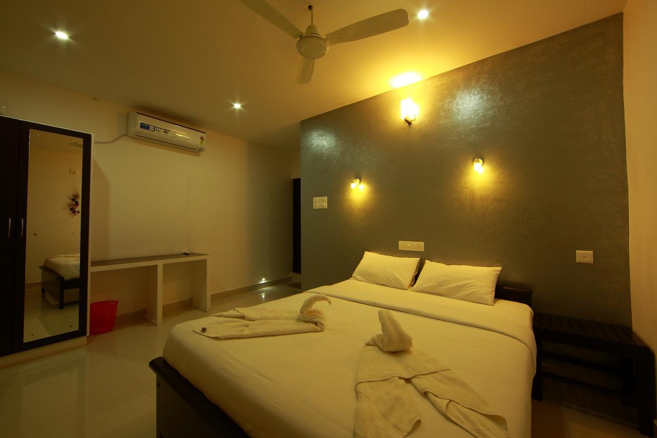 Sara Hotels And Apartments Nedumbassery Exterior photo