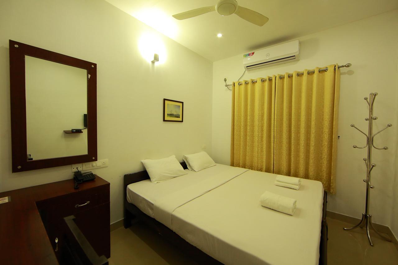 Sara Hotels And Apartments Nedumbassery Exterior photo